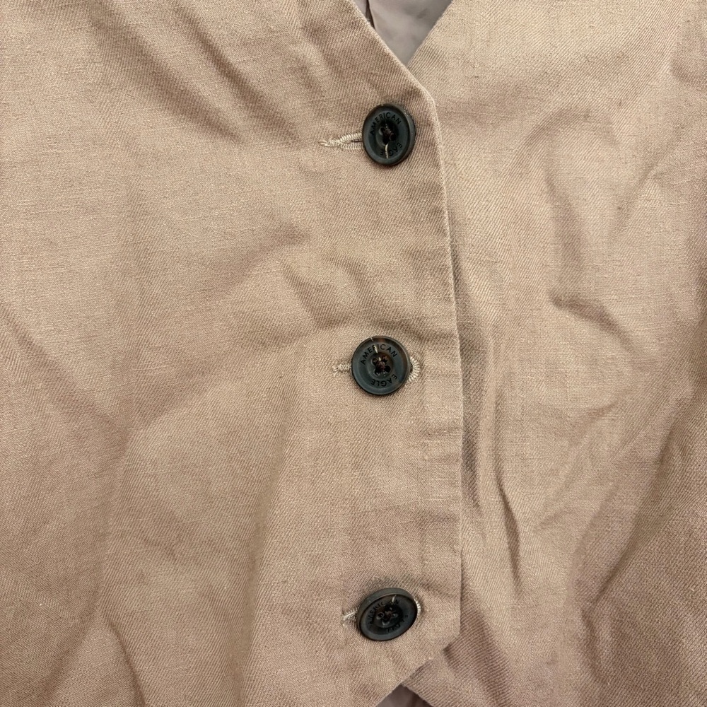 AEO tan vest M - Picture 3 of 6